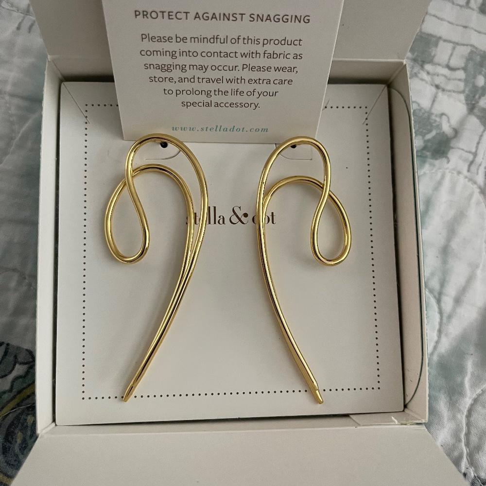 Stella & Dot Earrings